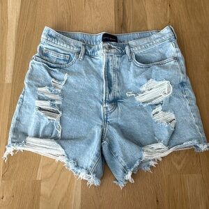 Lucky brand 90s midi high rise cut off jean shorts, size 10/30